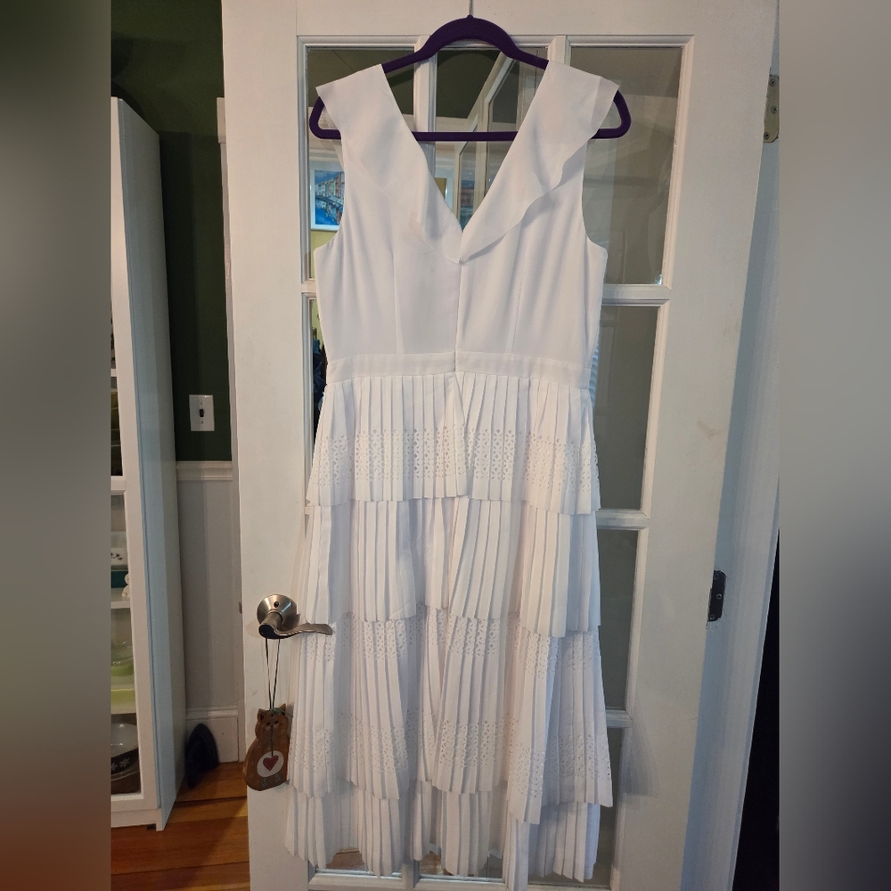 Banana Republic White Sleeveless Tiered Midi Dress - Size 12 - Picture 7 of 11